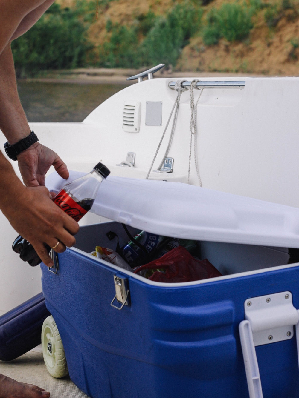 Изотермический контейнер Арктика 2000-80 80л. - туристическое снаряжение в Минске. Фото �5 Изотермический контейнер Арктика 2000-80 80л. - туристическое снаряжение в Минске. Фото �5